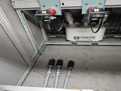 고압 기기 퓨즈 및 COS 제거 작업